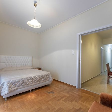 In The Heart Of Athens Apartment Bagian luar foto