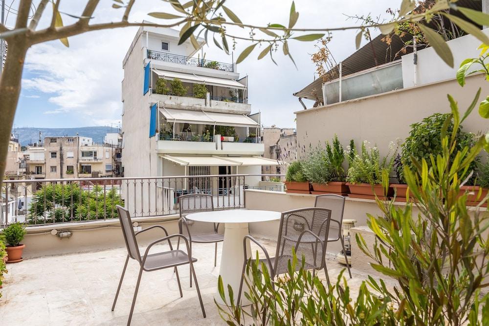 In The Heart Of Athens Apartment Bagian luar foto